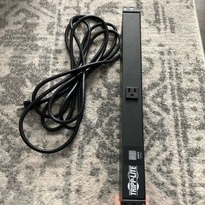 Tripp-Lite Metered Power Distribution Unit
